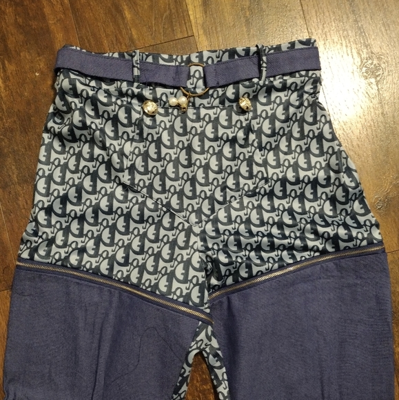 Pants - Picture 5 of 6